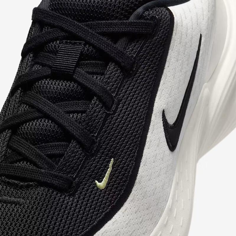 Nike Women's UPLIFT SC Casual Shoes