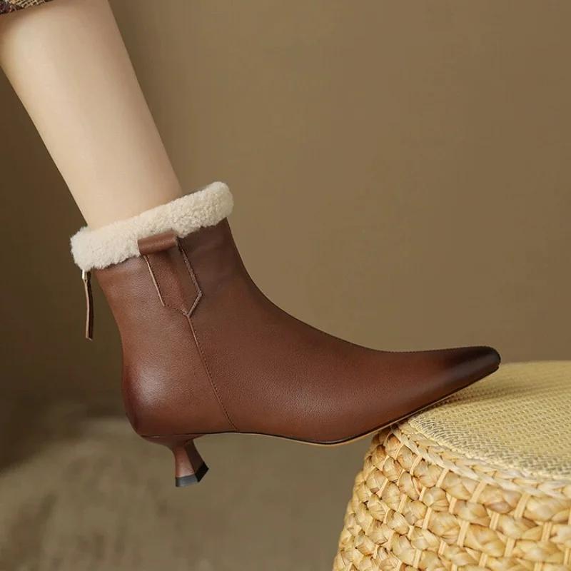 Fashion Woman Chelsea Ankle Boots Designer Snow Boots Winter Cotton Shoes 2025 Trend Pointed Toe Low Heels Fashion Botas Pumps Mujer
