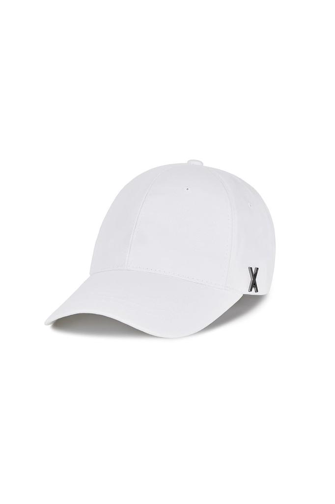 Stud logo over fit ball cap White [VARZAR]
