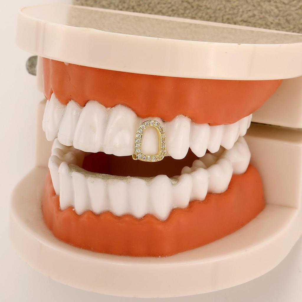 Grillz Singolo Dente Zircone Iced Out - Gioielli Props Denti Rapper Halloween Bling