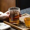 8oz Dřevěný Prsten Design Čajová Konvička 233ml Kreativní Dávkovač Čaje Pohár Spravedlnosti Průhledná Žáruvzdorná Konvička Skleněný Pohár s Vertikálními Pruhy