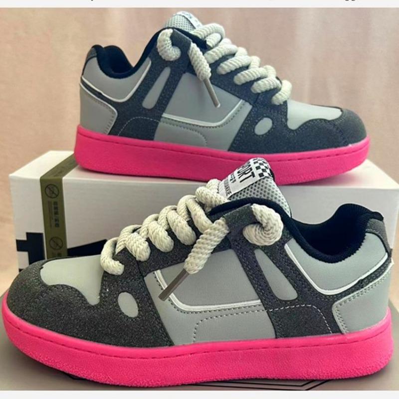 

Dragon fruit shoes trendy splicing niche thermal board shoes retro winter sports bread shoes 44