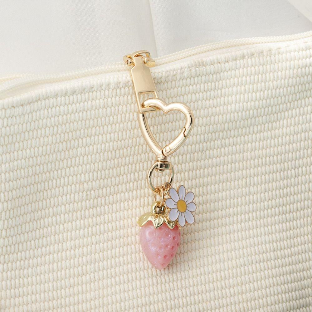 Ornament Fruit Pendant Colorful Strawberry Keyring Fashion Strawberry Keychain Jewelry Gift