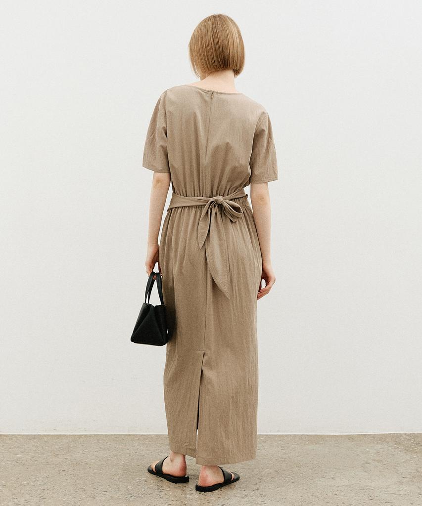 Artid Drape Short Sleeve Long Dress_Beige
