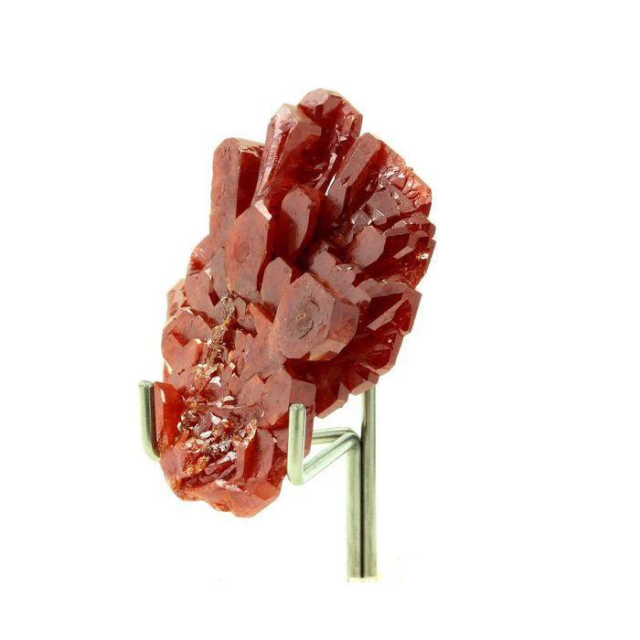 Pierres et Minéraux. Vanadinite. 126.5 ct. Bou Azzer mining district, Maroc.