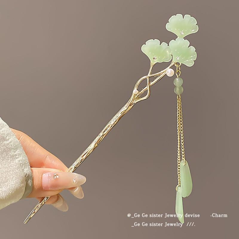 Tassel Flower Hairpin: Elegant Chinese Style Hanfu & Qipao Hair Accessory for Women