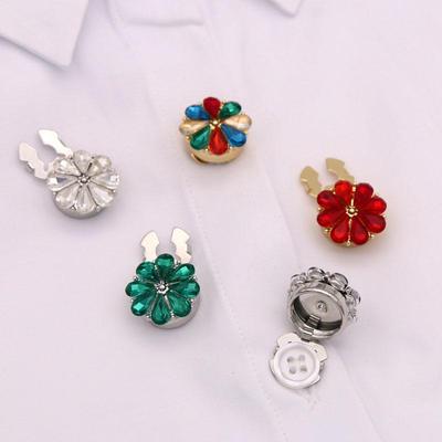 Creative Decorative Round Buttons for DIY Clothes, Shoes, Jewelry - Gold & Silver Luster Sequins.