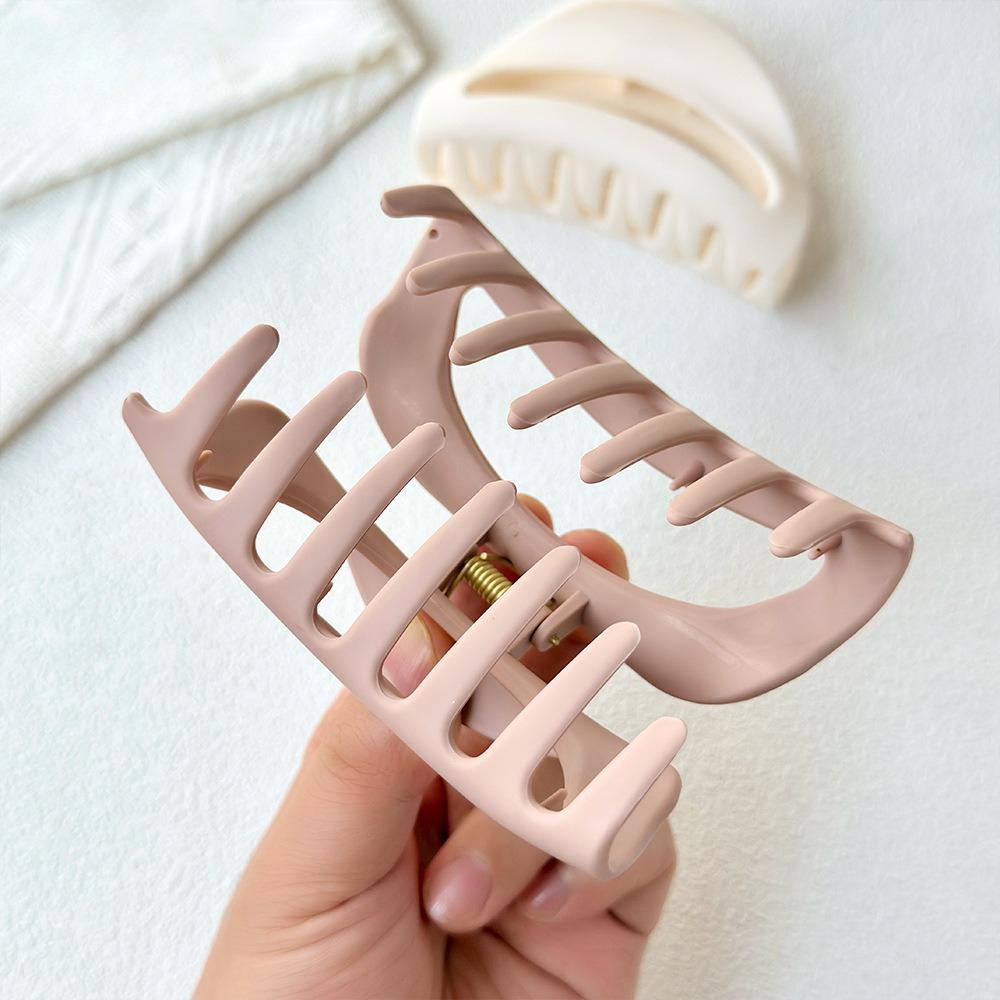 Grab and Clip High-end Hair Style, Back of The Head Windbreaker Rack, Solid Color Shark Hair Clip, Simple Rubber Texture