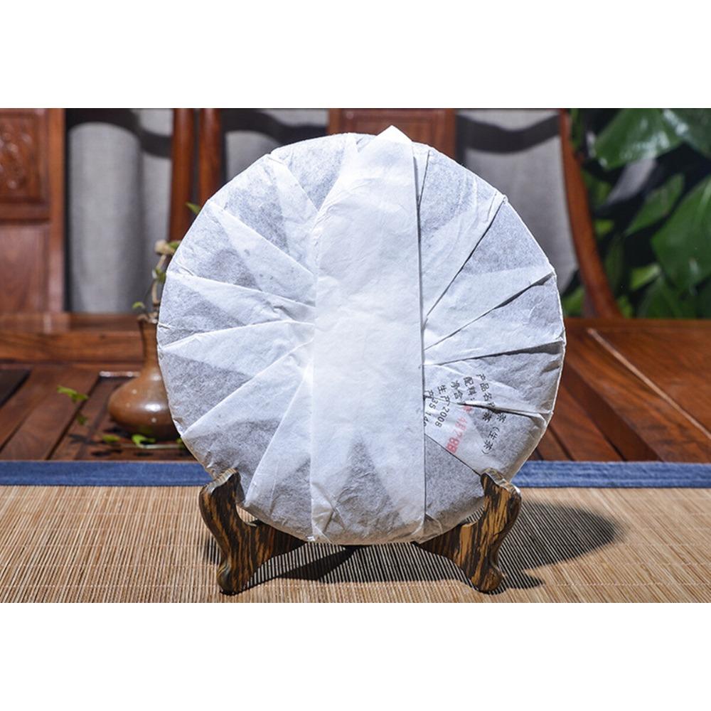 Pu-erh Green Tea Cake 357g Banzhang Mountain Raw Pu erh High Grade