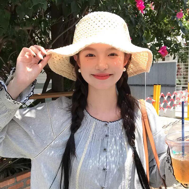 Summer Beach Wavy Edge Wide Brim Straw Hat For Seaside Vacation Women Outdoor Sun Cap