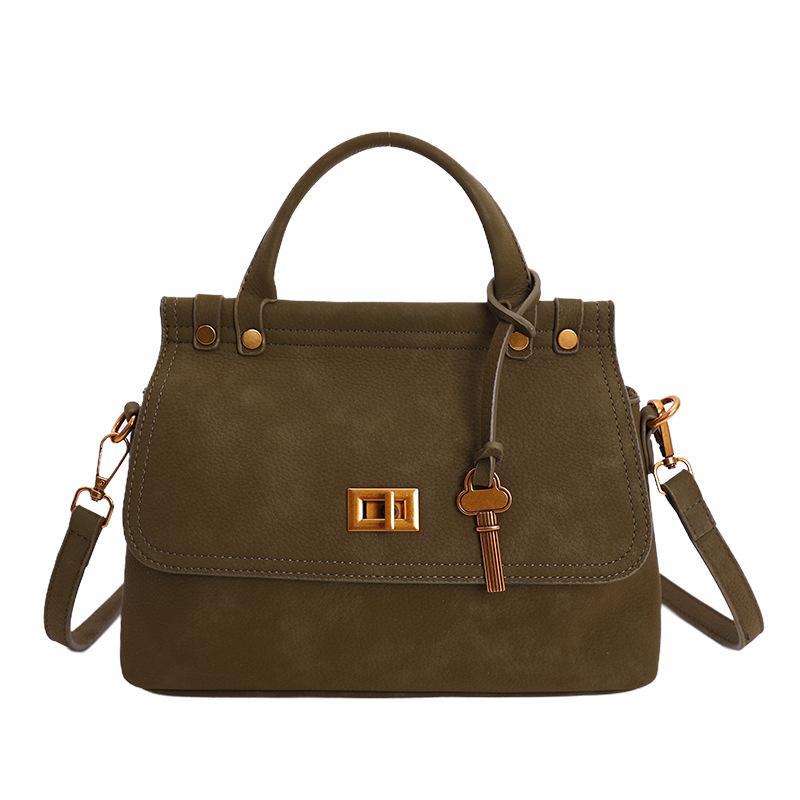

Korean version retro handbag bag women s 2025 new fashion versatile shoulder underarm bag casual commuter messenger bag зелёный