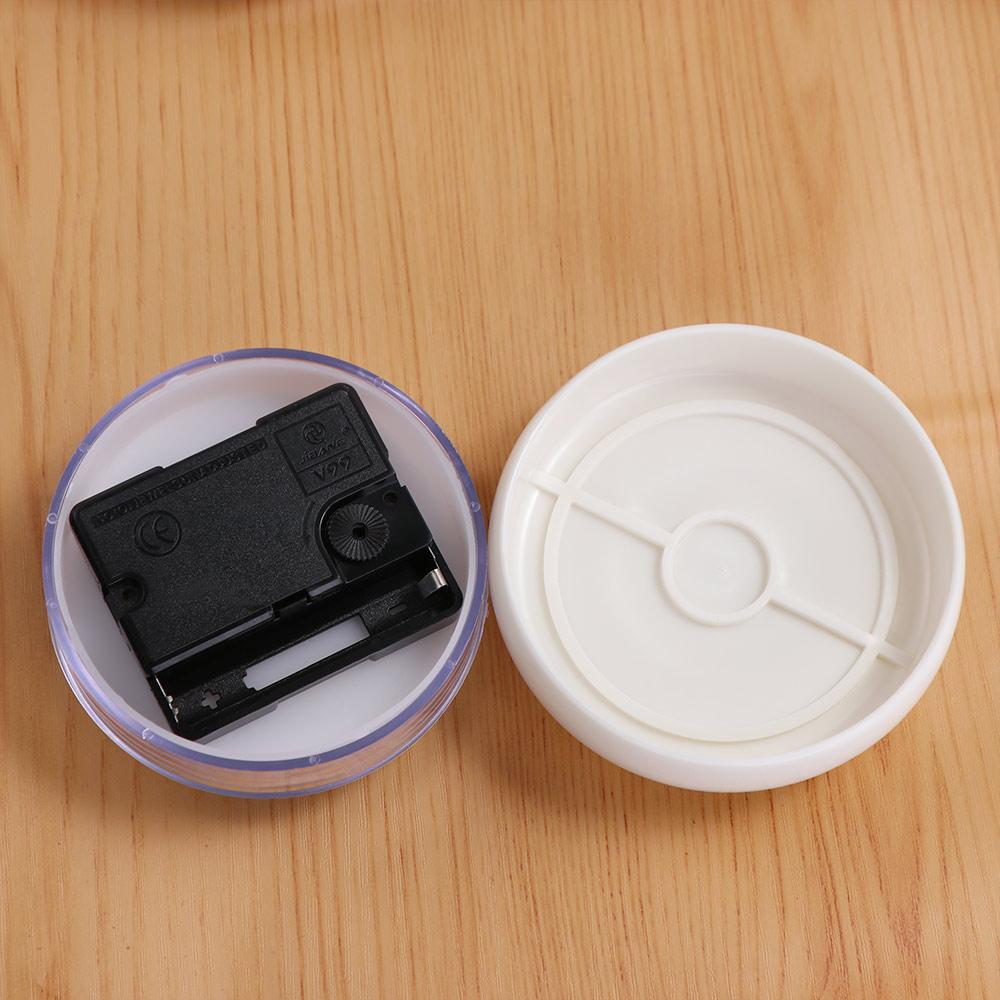 Anti-Fog Quartz Table Clock Plastic Wall Watch Battery Powered Sucker Wall Clock Shower