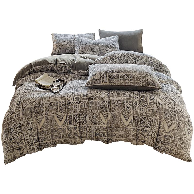 Зимний комплект постельного белья Yalu Milk Velvet из 4 предметов 1.5-1.8m Bed (Duvet 200x230cm)