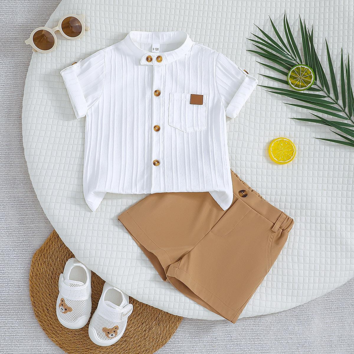 

3M-24M Baby Boy Весняно-літній одяг Біла сорочка з короткими рукавами + шорти кольору хакі Комплект дитячої футболки з двох частин 18-24M білий