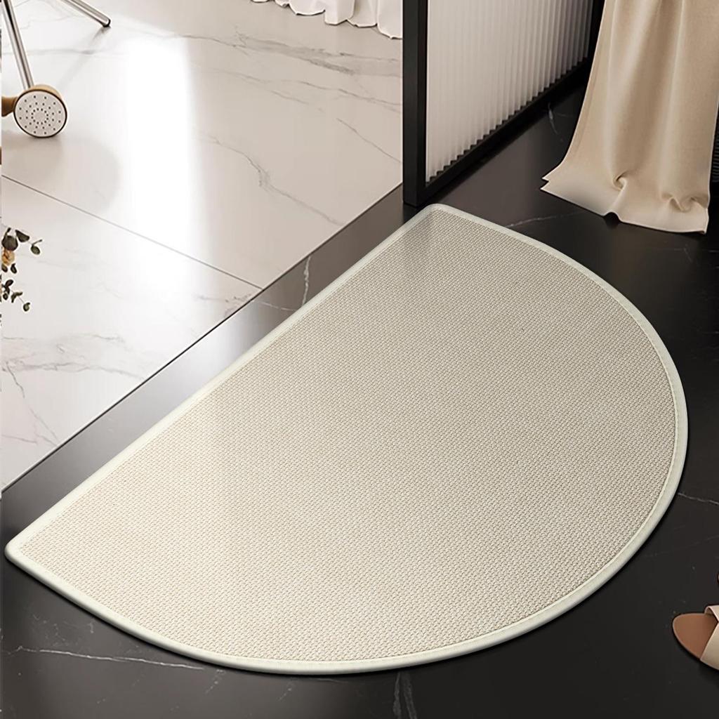 Absorbent Non-Slip Bathroom Mat - Quick-Drying Toilet & Washroom Entrance Rug