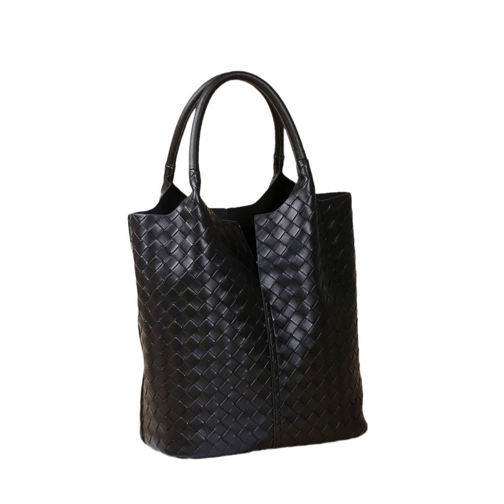 Cowhide Women's Bags, One-shoulder Crossbody Women's Bags, Fashionable Large-capacity, Large-capacity Soft Leather Bucket Bags