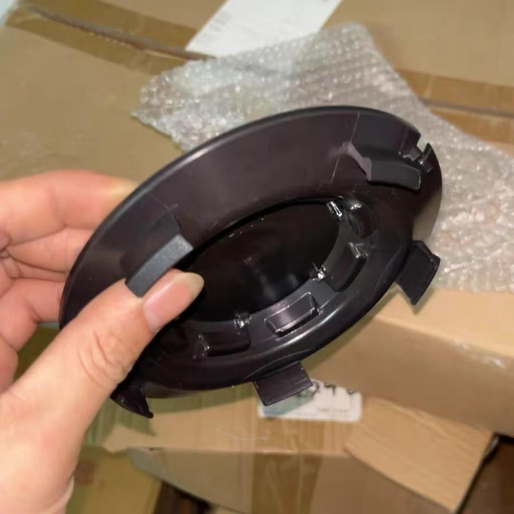 Для AMG Mercedes-Benz Ковпачок ступиці колеса C63S E63 E63S S63 CLA45 A35 A45 GLC63 GLE63 G63 GL63 GLB63 C43E43 CLS63 Ковпачок ступиці 1 шт.