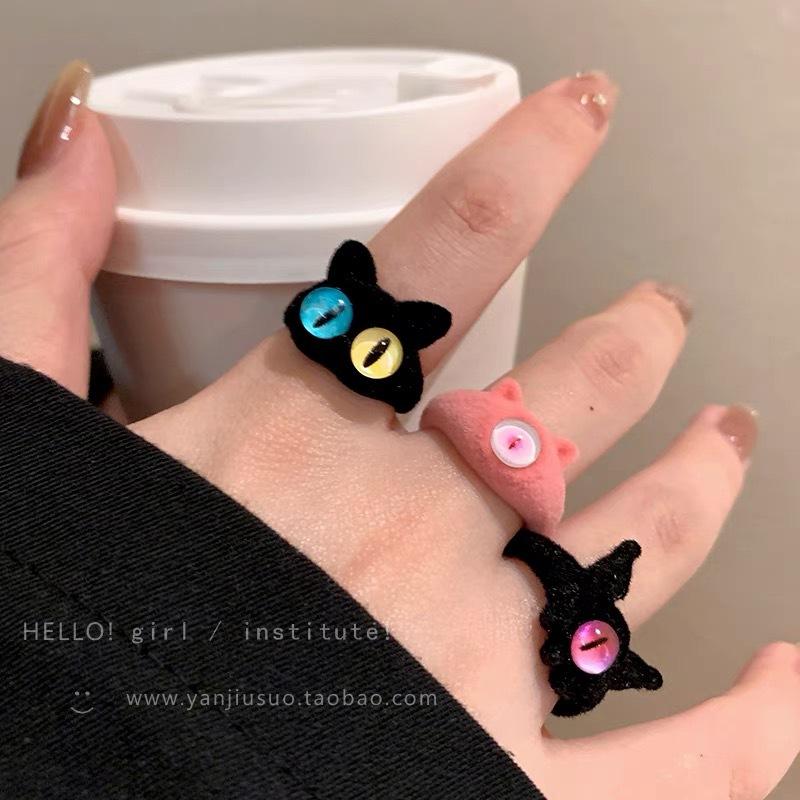 Morsom Liten Monsterring Store Øyne Pølsemunn Pekefingerring Søt Kul Tegneserie Søt Kjæreste Parring Smykker