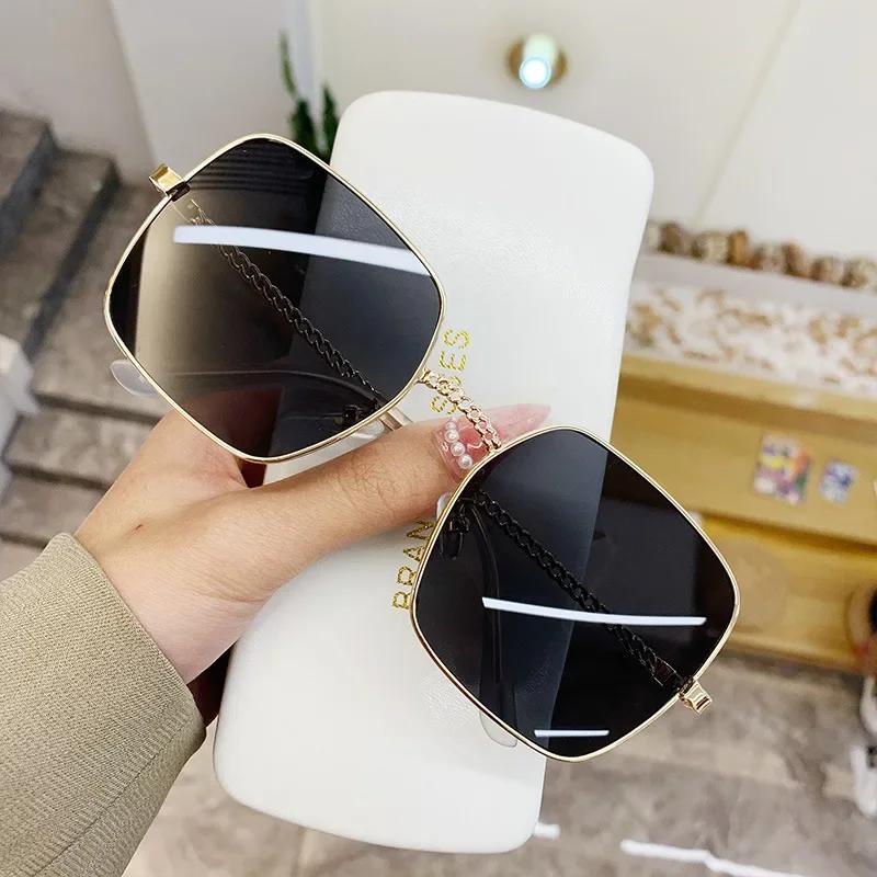 New Classic Oversize Sunglasses Women Brand Designer Metal Big Frame Luxury Shades Sun Glasses Eyewear