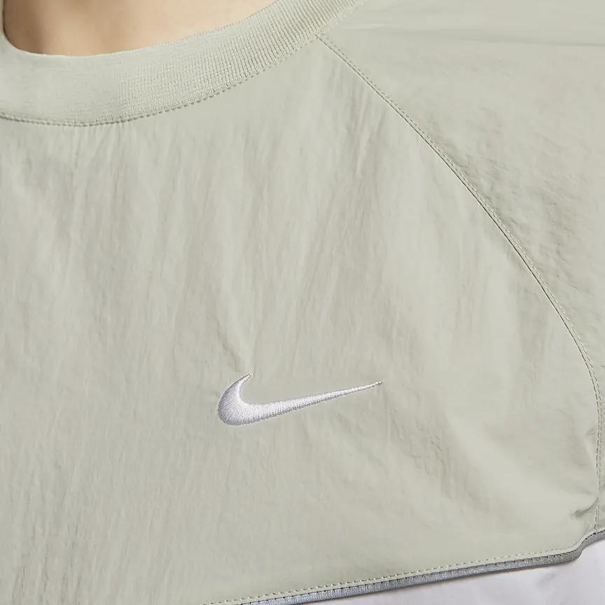 Nike Swoosh Color-Block Logo Print Crew Neck Sweatshirt Men Tops Light-Bone DX0661-072