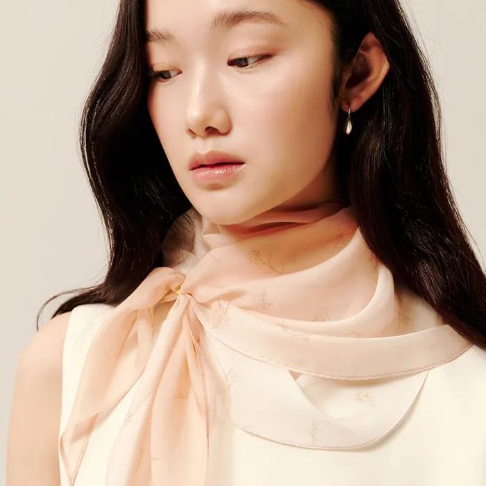 Eira Pink