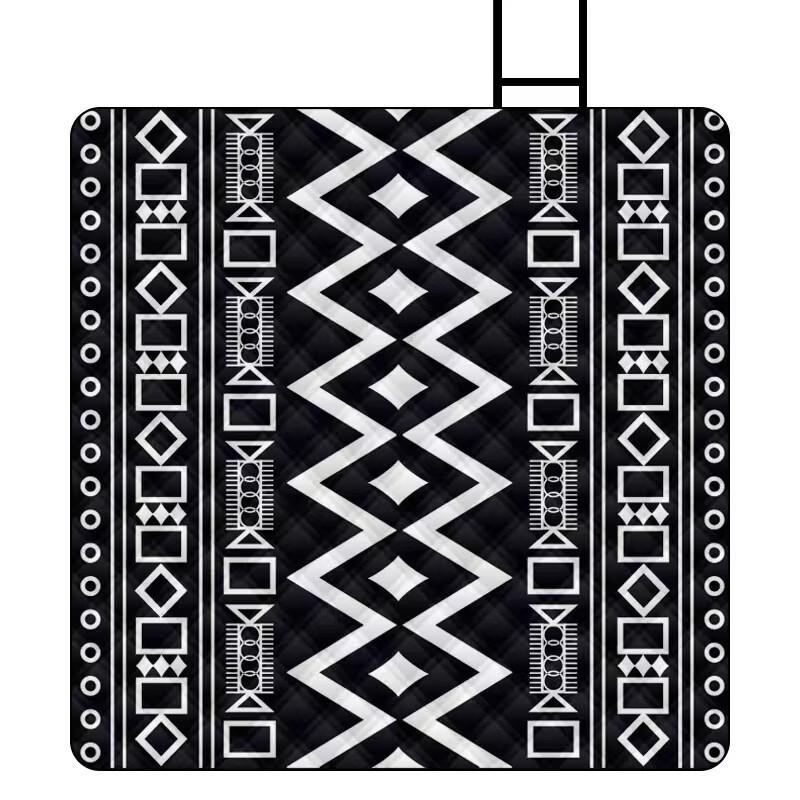 Zhu Chuang Jing Pin Outdoor Waterproof Picnic & Camping Mat