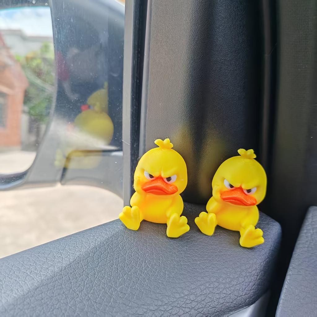 1/2pcs Angry Yellow Duck Statue - Expressive Grumpy Duck with Big Eyes & Beak,Durable Plastic Indoor/Outdoor Decoration for Home
