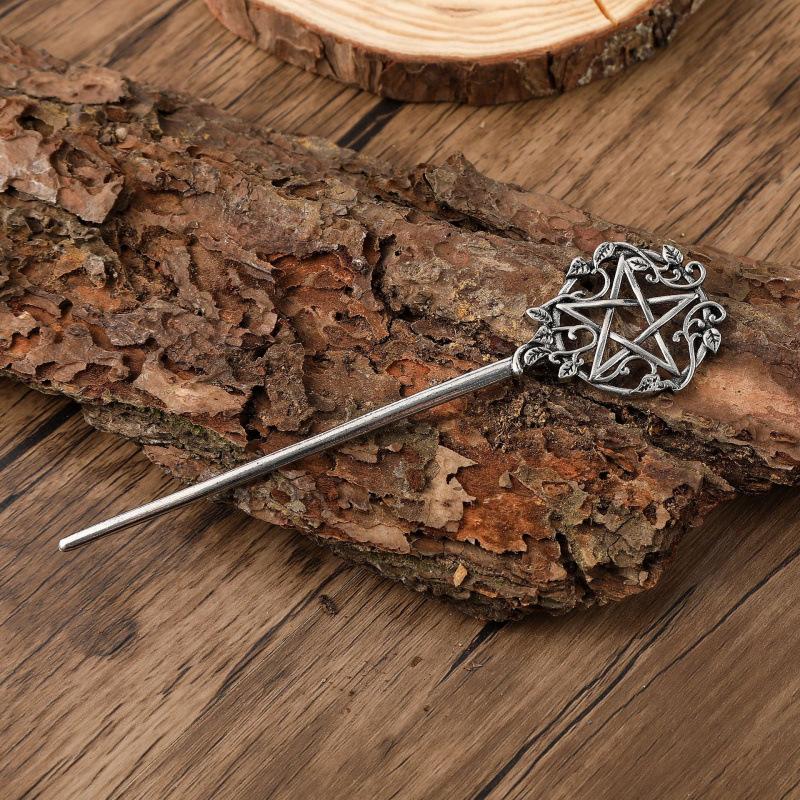 

Punk Style Niche Personality Pentagonal Star Leaf Shaped Female Plate Retro Hairpin High-end Feel Banquet Party Fashion Headwear