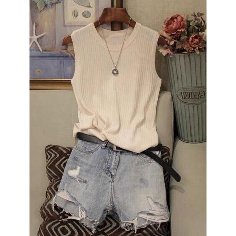 

High-end knitted sweater sleeveless T-shirt women s summer slim-fitting and thin celebrity temperament versatile top trend One size fits all зелений