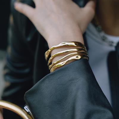 Design Minimalist Style 18K Gold, Four-layer Hollow Opening Bracelet Trend Jewelry