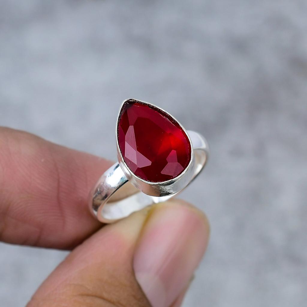 Mozambique Garnet Gemstone Handmade 925 Sterling Silver Jewelry Ring Size 8 M-282