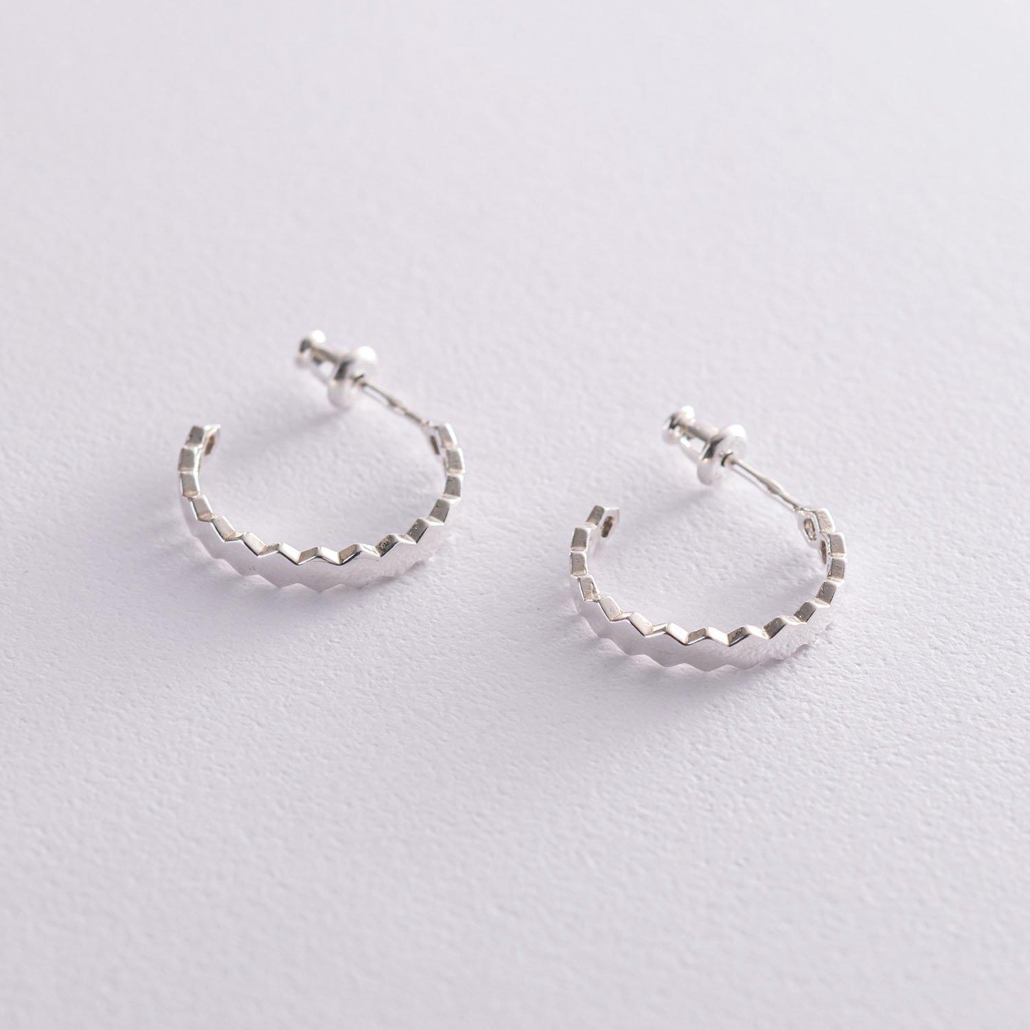 

Сережки-пусети Грані в сріблі Oniks срібний