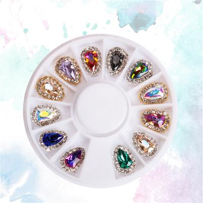 12 adet/tekerlek renkli kalkan alaşımlı tırnak takısı taklidi mücevher tırnak sanat dekorasyon