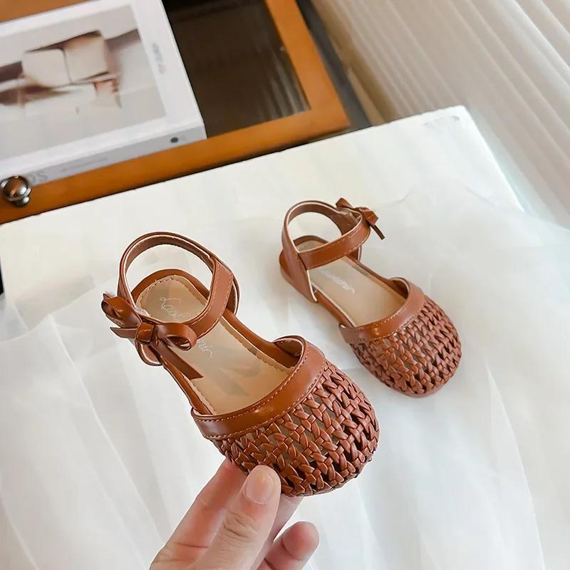 Kids Beach Shoes with Cute Knot 2024 Summer New Girls Retro British Woven Sandals Children Soft Hollow Elegant Versatile Sandals