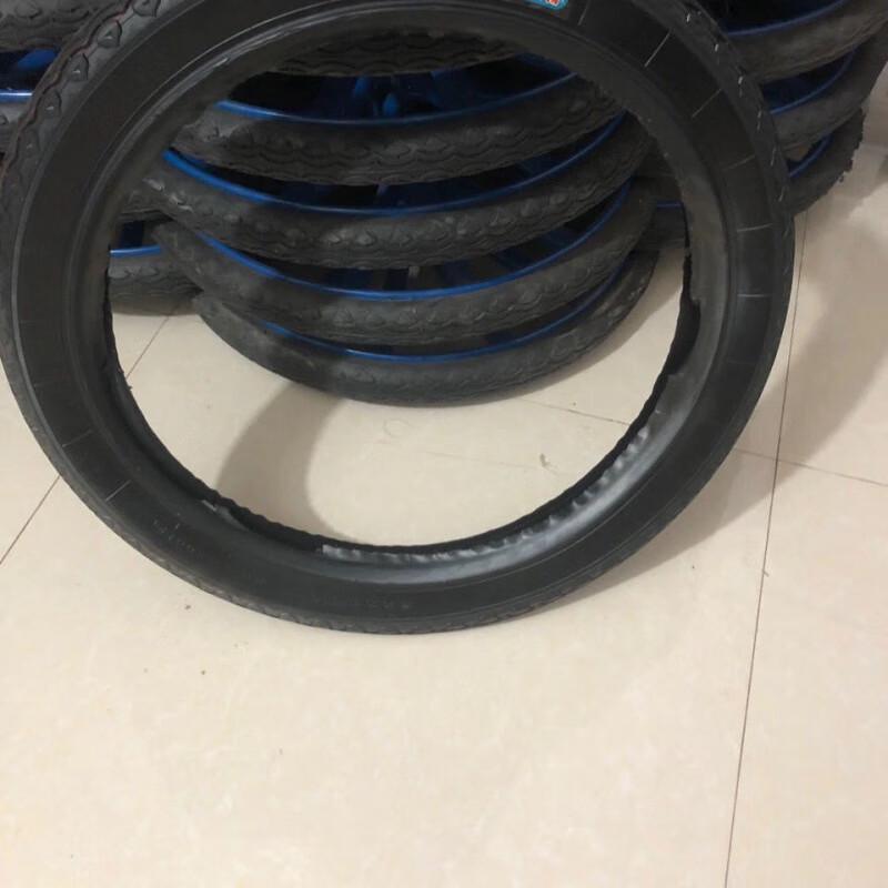 Pneu Pneumático para Bicicleta e Carrinho