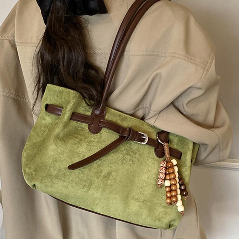 Retro High-value Underarm Bag Women's 2025 New Large-capacity Suede Tote Bag Simple Shoulder Commuter Bag