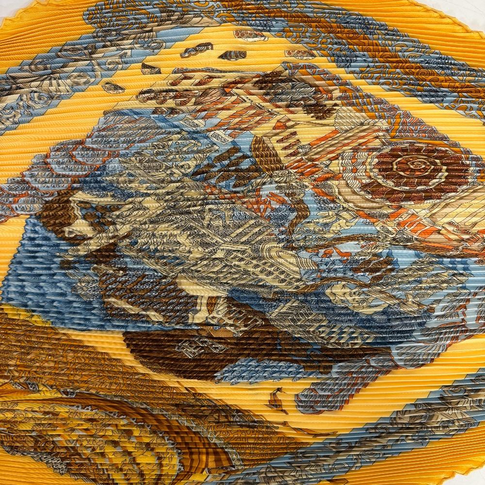 HERMES LATLANTiDE Atlantis Continent silk Pleated curry scarf yellow silk Used