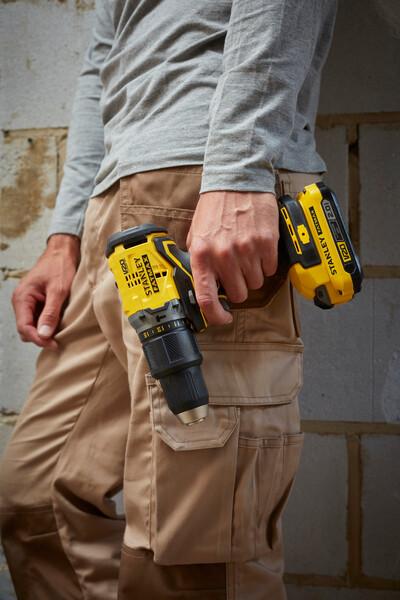 V20 Cordless Drill/Driver 18V 2*2.0Ah + 50 Acc. - S/Sfmcd715D2