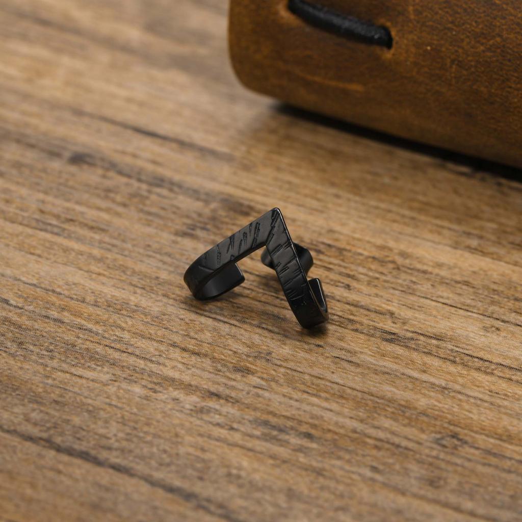 Geometrischer Stecker für Männer Edelstahl Dreieck Wrap Ohrringe Punk Cool Jungen Anti Allergie Schmuck Geschenk für Ihn Männlich