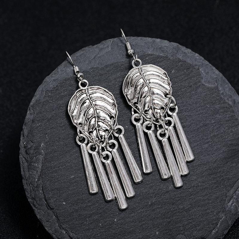 Retro Tibetan silver fringed earrings women's long temperament versatile earrings fashion personality vacation earrings