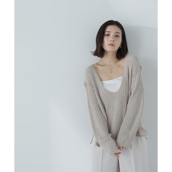 [Natural Beauty Basic] Deep V-neck Boxy Knit