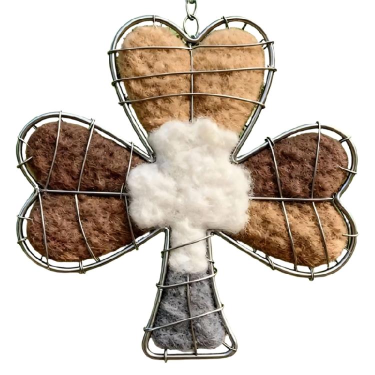 

Gift Bird Nest Flower Outdoor Hanging Ornament for Nature Lover Artistic Symbolizing Warmth Love Garden Accessories