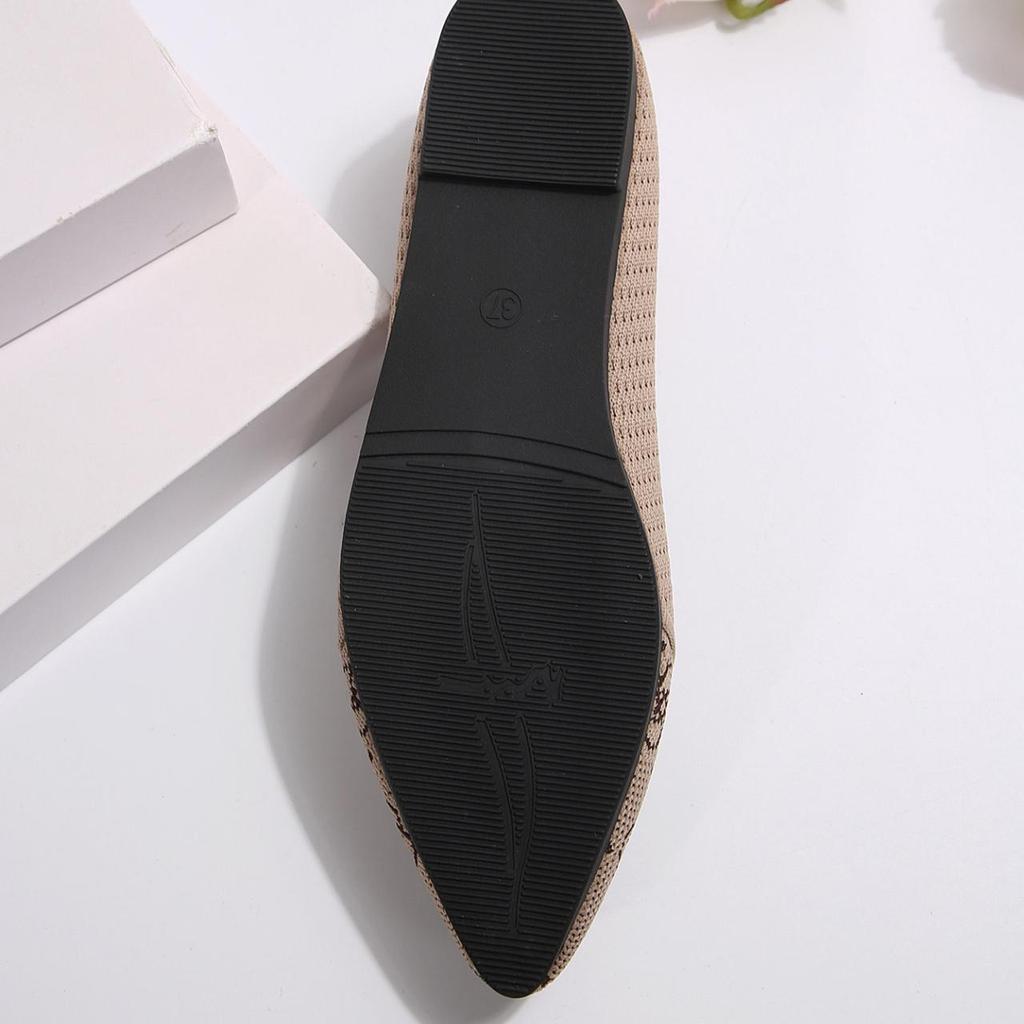 Summer European and American Flat Bottomed Pointed Toe Set, Shallow Mouth Mom Shoes, Knitted, Fashionable and Versatile