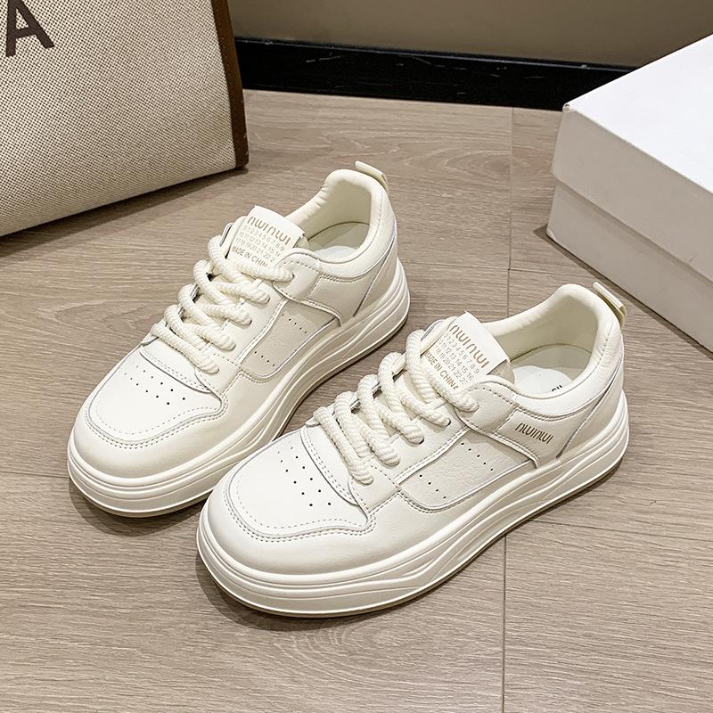 Thick-soled heightening versatile casual board shoes 2025 new autumn models popular women's lightweight soft-soled white shoes are not tired