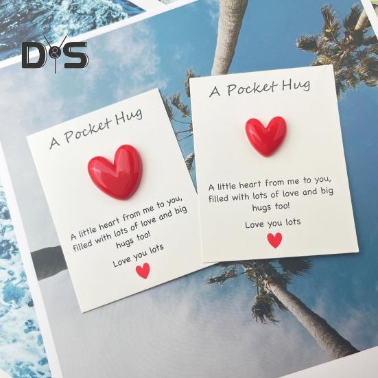 Pocket Hug Heart with Greeting Cards Long Distance Relationship Gift for Mom Wife Little Heart Pocket Hug Token for Valentine's Day Christmas