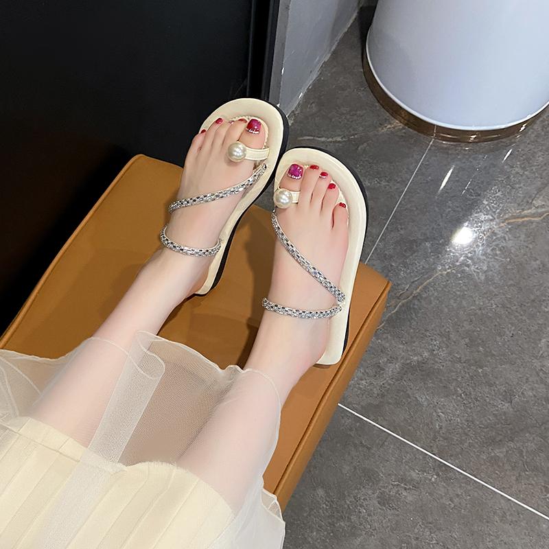 CRLAYDK Women's Slide Sandals Slip On Flat Beach Flip Flop Thong Casual Summer Rhinestone Ladies Ring Toe Travel Slippers