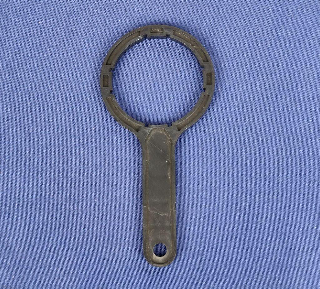 Household Shower Filter & Purifier with Activated Carbon and PP Cotton - Removes Chlorine