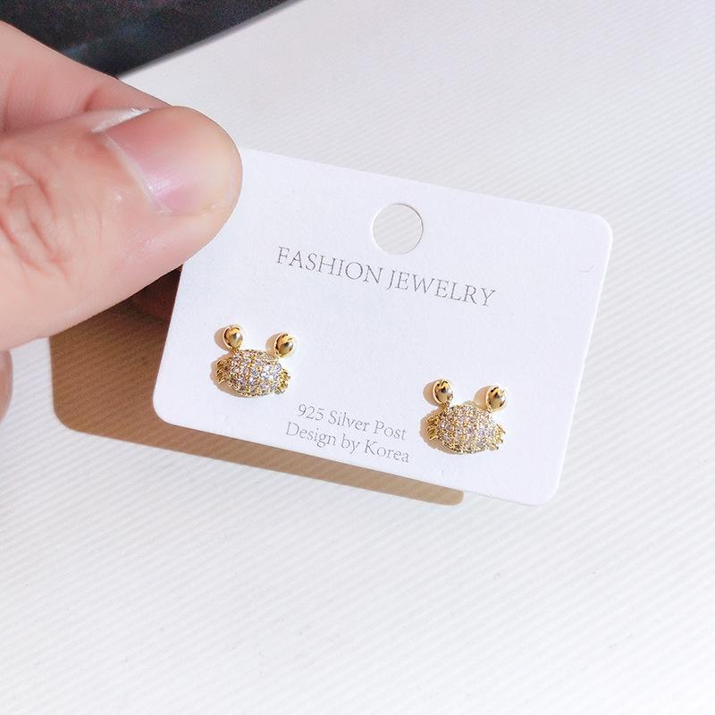 

Сладкие и милые серьги из маленького краба Дикие модные серьги женские изысканные маленькие серьги Ювелирный подарок Женские модные украшения Подарок на день рождения