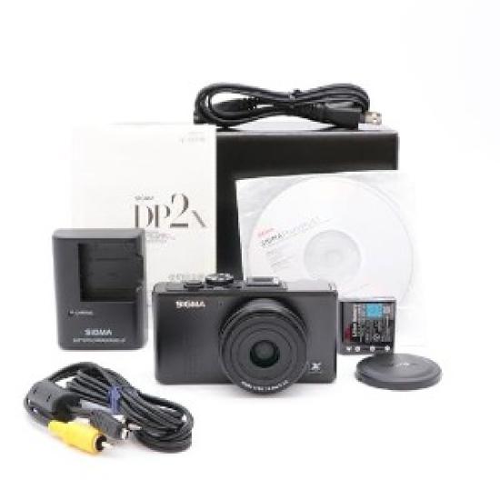 

Цифровий фотоапарат Sigma DP2x (б/в) | 14.06 МП APS-C Foveon X3 сенсор | Фіксований об єктив 41 мм f/2.8 | Компактний фотоапарат високої роздільної здатності чорний