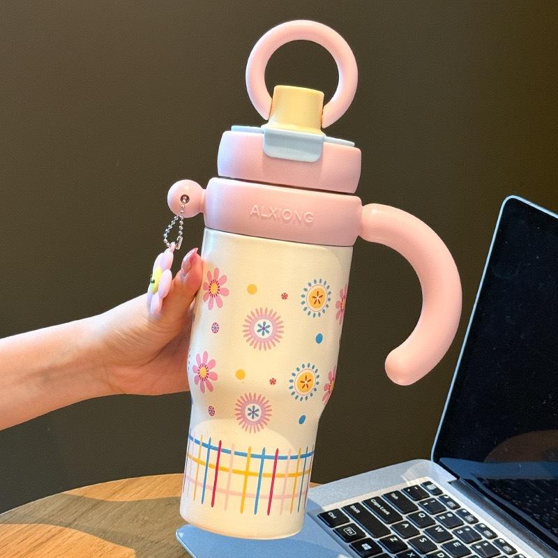 Water bottle Big Mac thermos cup Large capacity water cup Female new 1011 ladies straw Office ice cup